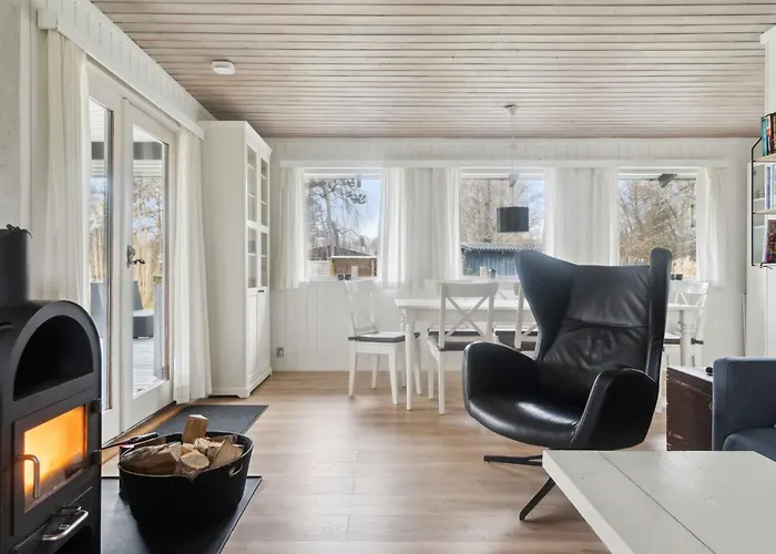 Дом отдыха Lovely In Peaceful Surroundings *